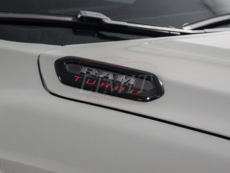 RAM RAMPAGE REBEL HURR.4 2.0 TB CD 4X4 Aut.