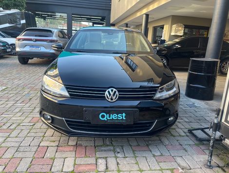 VolksWagen JETTA Highline 2.0 TSI 16V 4p Tiptronic