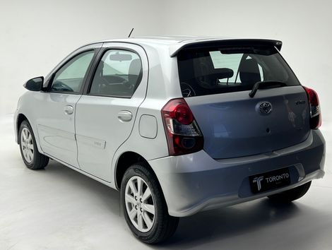 Toyota ETIOS X Plus 1.5 Flex 16V 5p Mec.