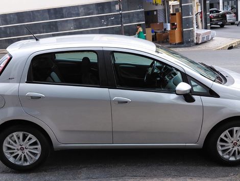 Fiat Punto ESSENCE Dualogic 1.6 Flex 16V 5p
