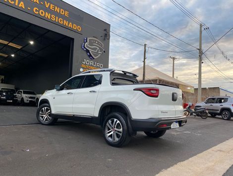 Fiat Toro Volcano 2.0 16V 4x4 TB Diesel Aut.