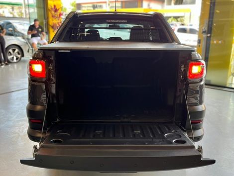 Fiat Strada Volcano 1.3 Flex 8V CD Aut.