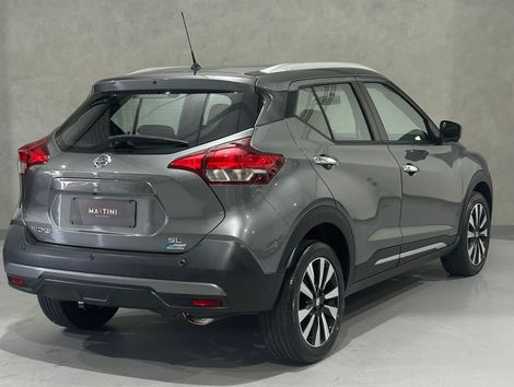 Nissan KICKS SL 1.6 16V FlexStar 5p Aut.