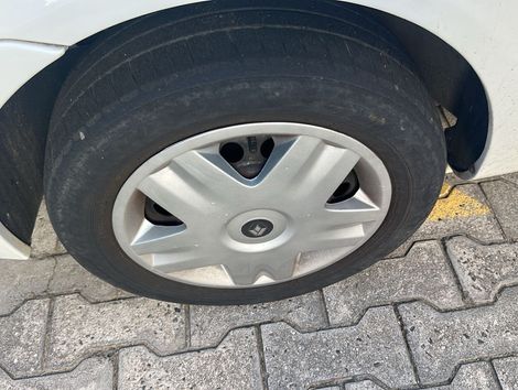 Renault Clio Campus Hi-Flex 1.0 16V 5p