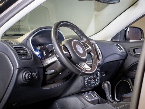 Jeep COMPASS LONGITUDE 2.0 4x2 Flex 16V Aut.
