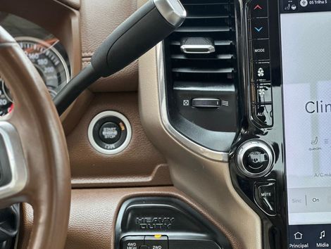 RAM 2500 LARAMIE  6.7 TDI  CD 4x4 Diesel