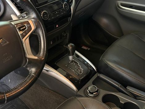 Mitsubishi Triton Sport Hpe 2.4 D