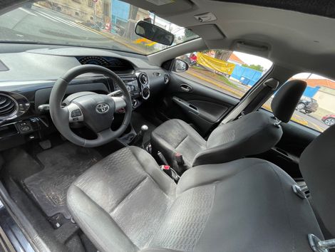 Toyota ETIOS XLS 1.5 Flex 16V 5p Mec.