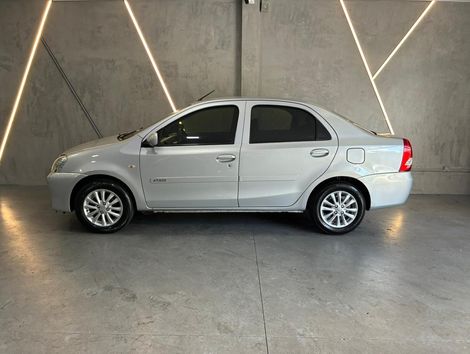 Toyota ETIOS XLS Sedan 1.5 Flex 16V 4p Mec.