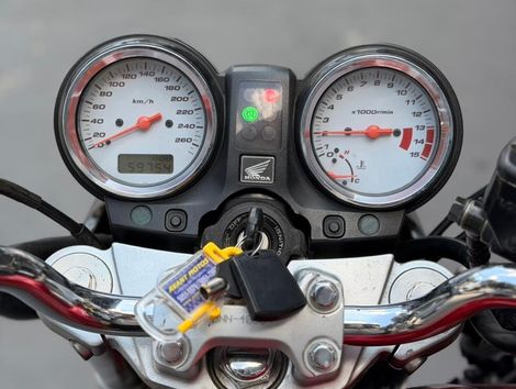 HONDA CB 600F HORNET