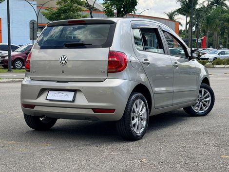 VolksWagen Fox 1.6 Mi Total Flex 8V 5p