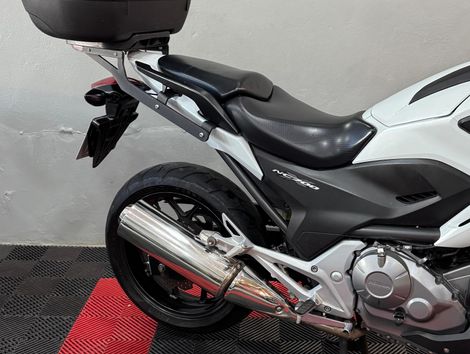 HONDA NC 700 X/ 700X ABS