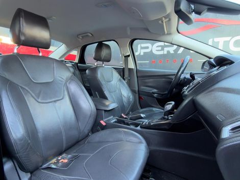 Ford Focus Fastback TIT./T.PLUS 2.0 Flex Aut.