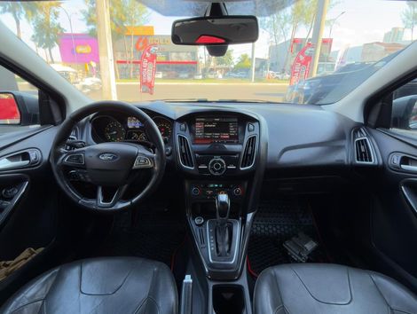 Ford Focus Fastback TIT./T.PLUS 2.0 Flex Aut.