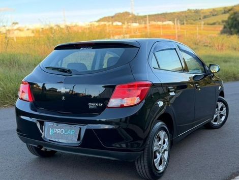 Chevrolet ONIX HATCH LT 1.0 8V FlexPower 5p Mec.