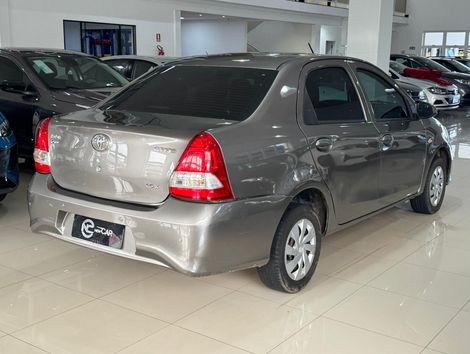 Toyota ETIOS X Sedan 1.5 Flex 16V 4p Mec.