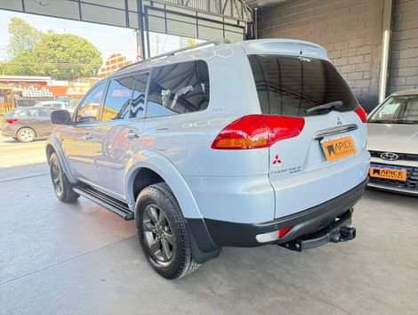 Mitsubishi Pajero DAKAR HPE 3.2 4x4 T.I Dies 5p Aut