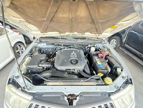 Mitsubishi Pajero DAKAR HPE 3.2 4x4 T.I Dies 5p Aut