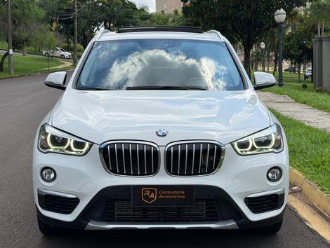 BMW X1 SDRIVE 20i X-Line 2.0 TB Active Flex