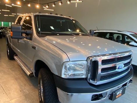 Ford F-250 XLT 3.9 4x4 CD TB Diesel