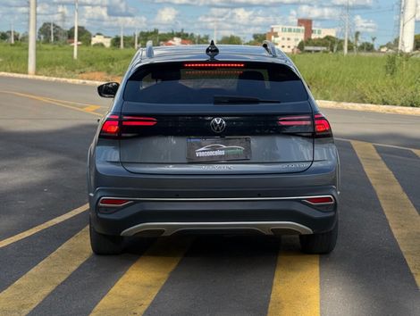 VolksWagen Nivus Highline 1.0 200 TSI Flex Aut.