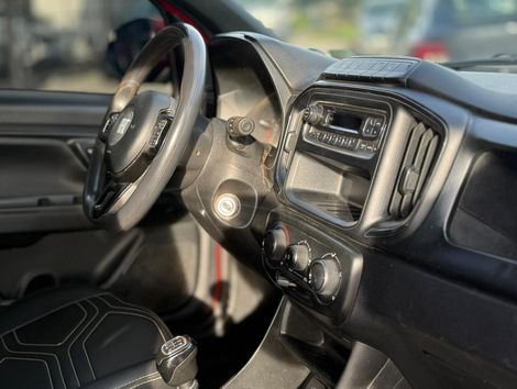 Fiat Strada Freedom 1.3 Flex 8V  CS Plus