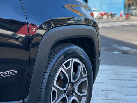 Jeep Renegade Longitude 1.8 4x2 Flex 16V Aut.