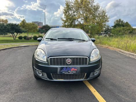 Fiat LINEA LX 1.9/ 1.8 Flex 16V 4p