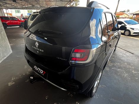 Renault SANDERO STEPWAY Flex 1.6 16V 5p