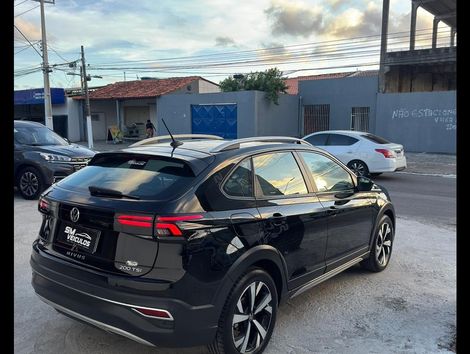 VolksWagen Nivus Highline 1.0 200 TSI Flex Aut.