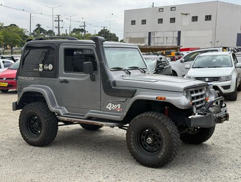 Troller T-4 4x4 2.8 TB Int. Cap. Rígida Diesel