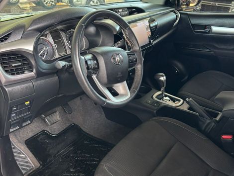 Toyota Hilux CD SR 4x4 2.8 TDI Diesel Aut.