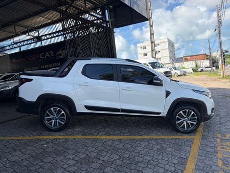 Fiat Strada Volcano 1.3 Flex 8V CD