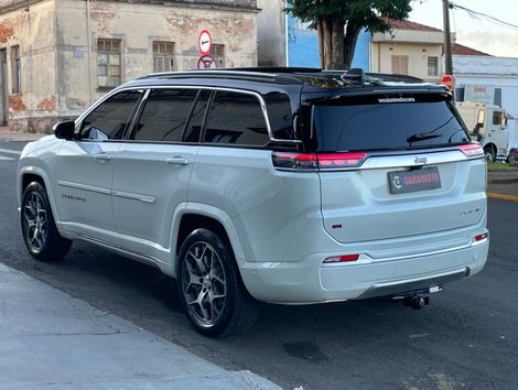 Jeep Commander Overland T270 1.3 TB Flex Aut.