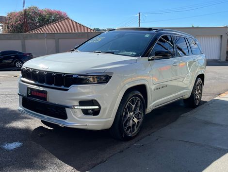 Jeep Commander Overland T270 1.3 TB Flex Aut.