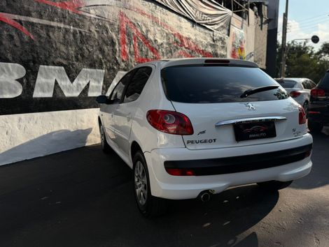 Peugeot 207 XR 1.4 Flex 8V 5p