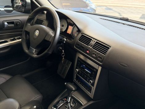 VolksWagen Golf Sportline 2.0 Mi Total F. 8V Tip.