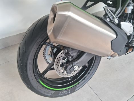 KAWASAKI NINJA ZX-4R