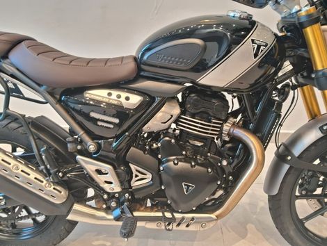 TRIUMPH SCRAMBLER 400 X