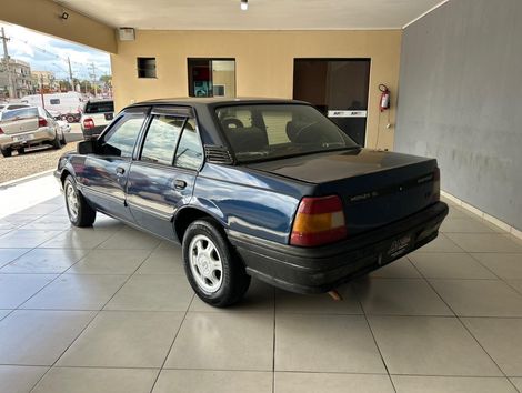 Chevrolet Monza GL 2.0 EFI/SL/L/650/Club/Barc.2e4p