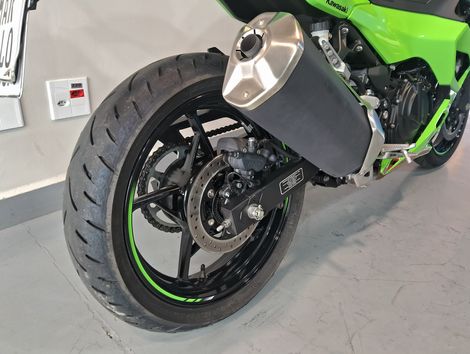 KAWASAKI NINJA 500 SE