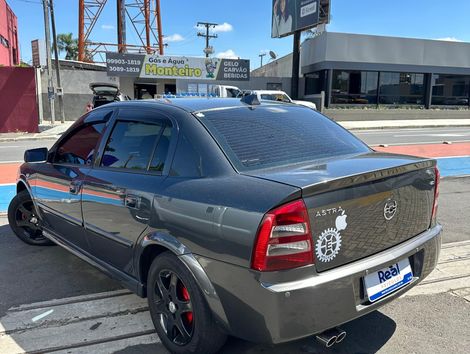 Chevrolet Astra Sed. Advant. 2.0 8V MPFI FlexP. 4p