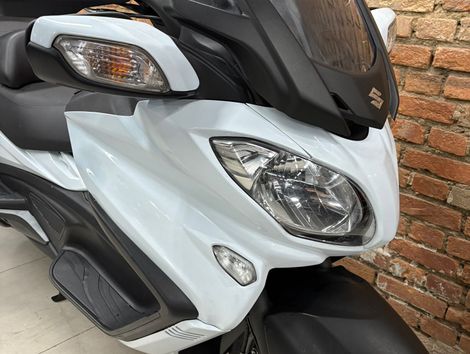 SUZUKI BURGMAN 650 EXECUTIVE/ 650