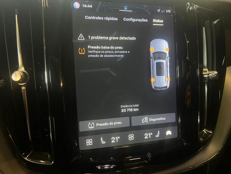 Volvo 2.0 T8 RECHARGE ULTIMATE DARK AWD