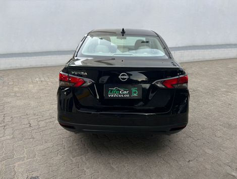 Nissan VERSA Exclusive 1.6 16V Flex Aut.