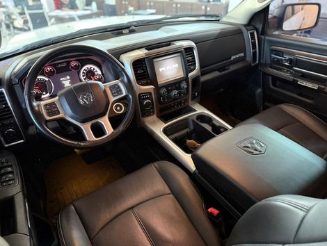 RAM CLASSIC LARAMIE 5.7 CD V8 4X4 Aut.