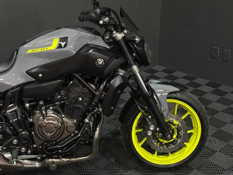 YAMAHA MT-07/MT-07 ABS 689cc