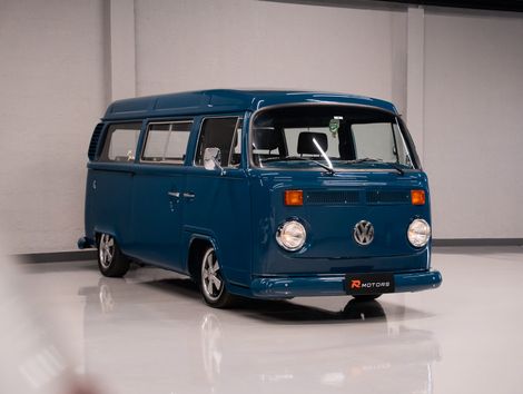  KOMBI