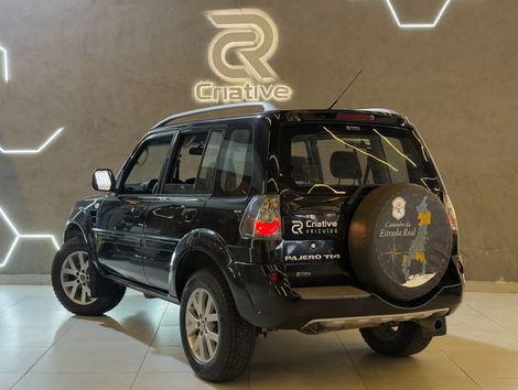 Mitsubishi Pajero TR4 2.0/ 2.0 Flex 16V 4x4 Aut.