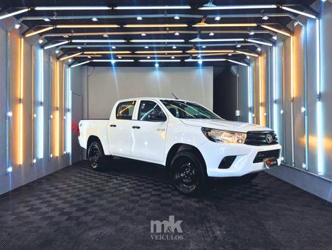 Toyota Hilux CD 4x4 2.8 Diesel Mec.
